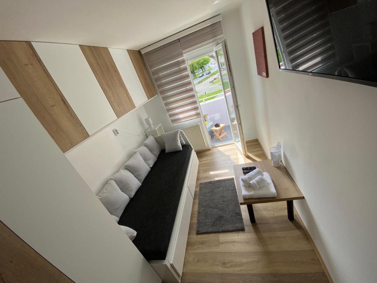 Apartman Edita Virovitica Bagian luar foto